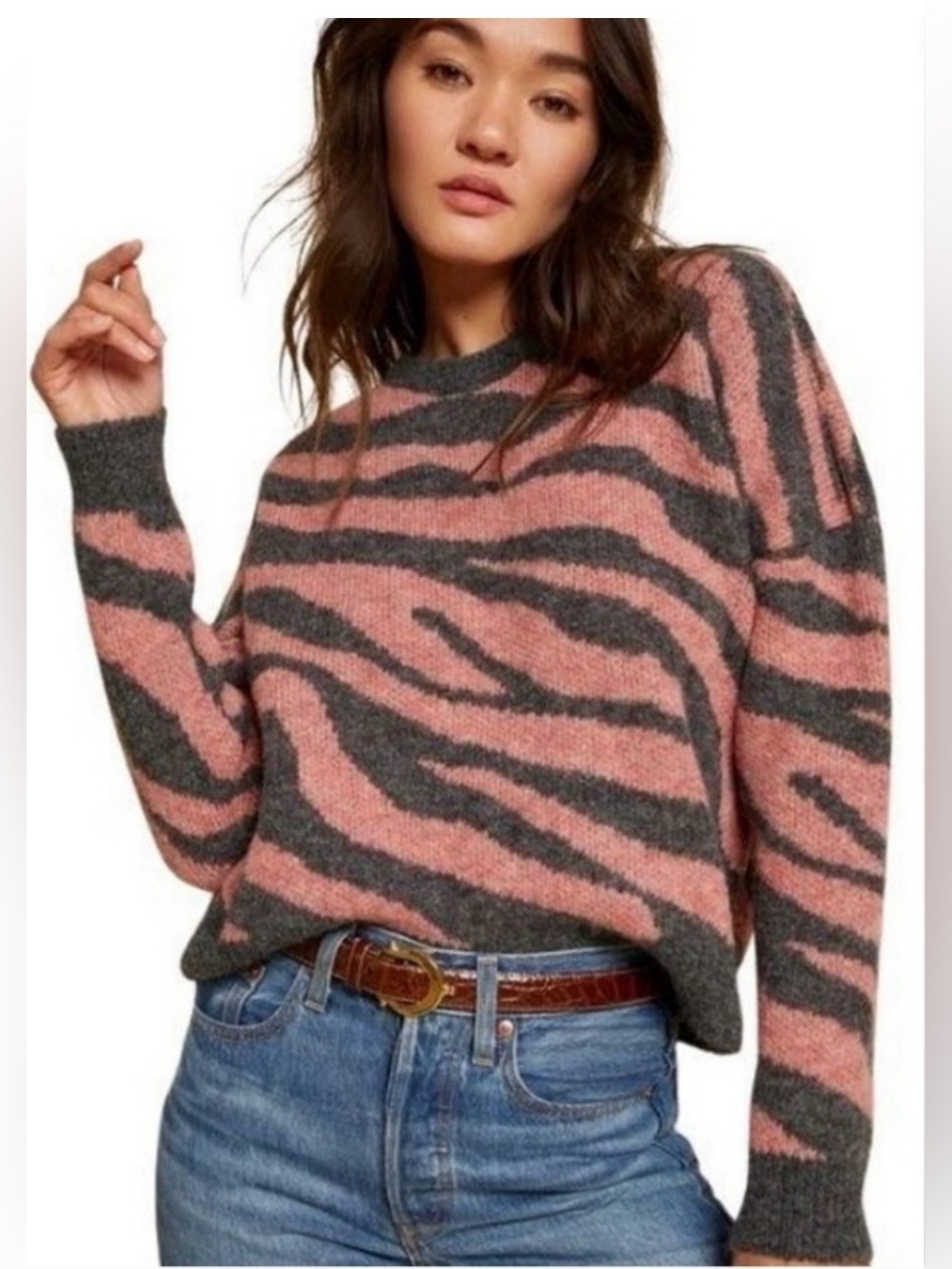 NATION LTD Lizzy Zebra Jacquard Crewneck Sweater Gray and French Pink - Medium